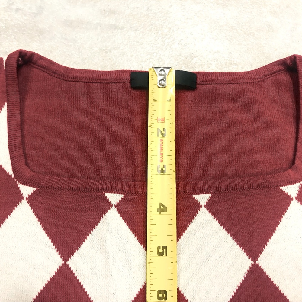 🔥VU🔥Gorgeous Argyle Sweater🔥Measurements in Photos🔥 - Picture 14 of 14